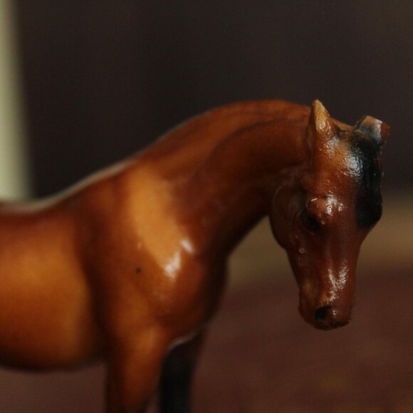 Vintage 1970s Breyer Horse, Bay Arabian Mare, G1 #5011, Maureen Love - Picture 6 of 10